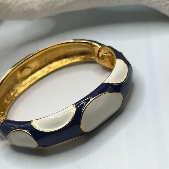 Blue White Enamel Gold Hinged Bangle Kenneth Jay Lane - Picture 9 of 14